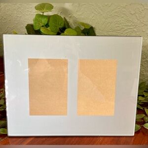Glass Front Photo Frame No Frame Box Capacity 2 4.5” x 3” Photos